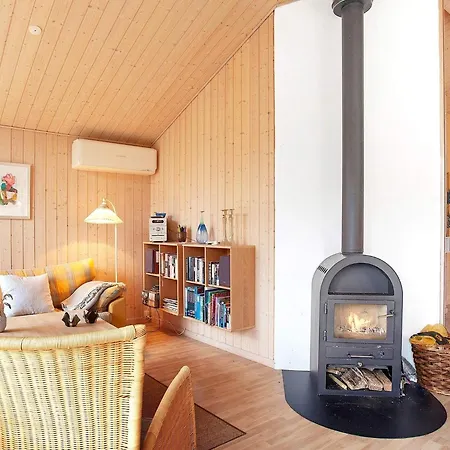 Holiday Iv Tatil Evi *
